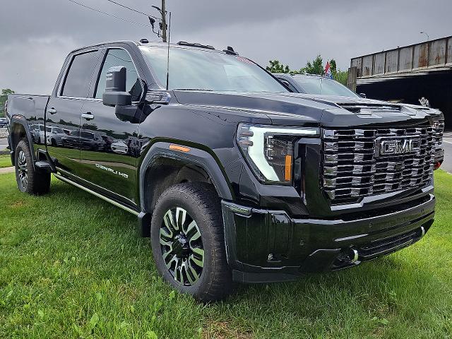 2025 GMC Sierra 2500 HD Vehicle Photo in TREVOSE, PA 19053-4984