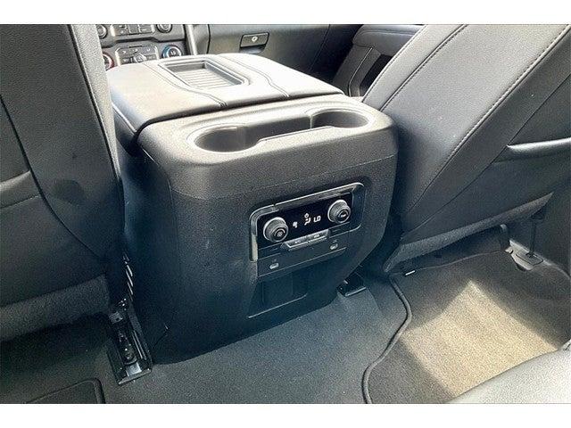 2023 Chevrolet Suburban Vehicle Photo in Grapevine, TX 76051