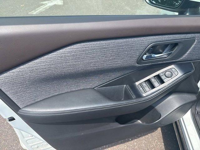 2021 Nissan Rogue Vehicle Photo in TREVOSE, PA 19053-4984