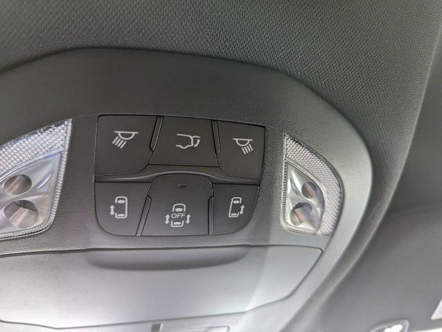 2025 Chrysler Pacifica Vehicle Photo in Oshkosh, WI 54901