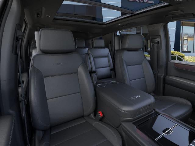 2025 GMC Yukon Vehicle Photo in ZELIENOPLE, PA 16063-2910