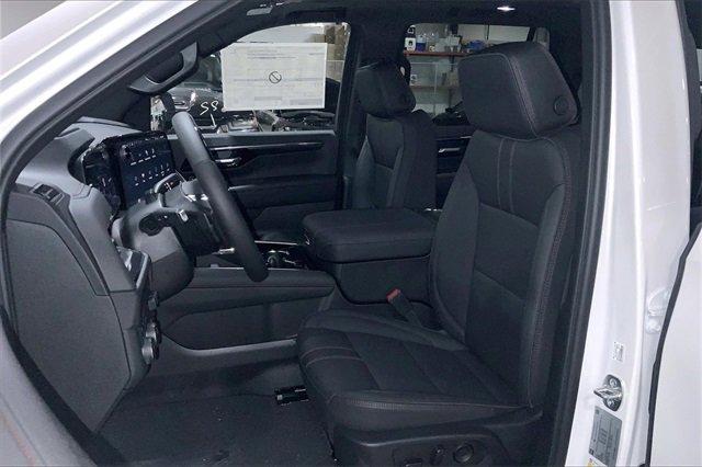 2025 Chevrolet Tahoe Vehicle Photo in KANSAS CITY, MO 64114-4502