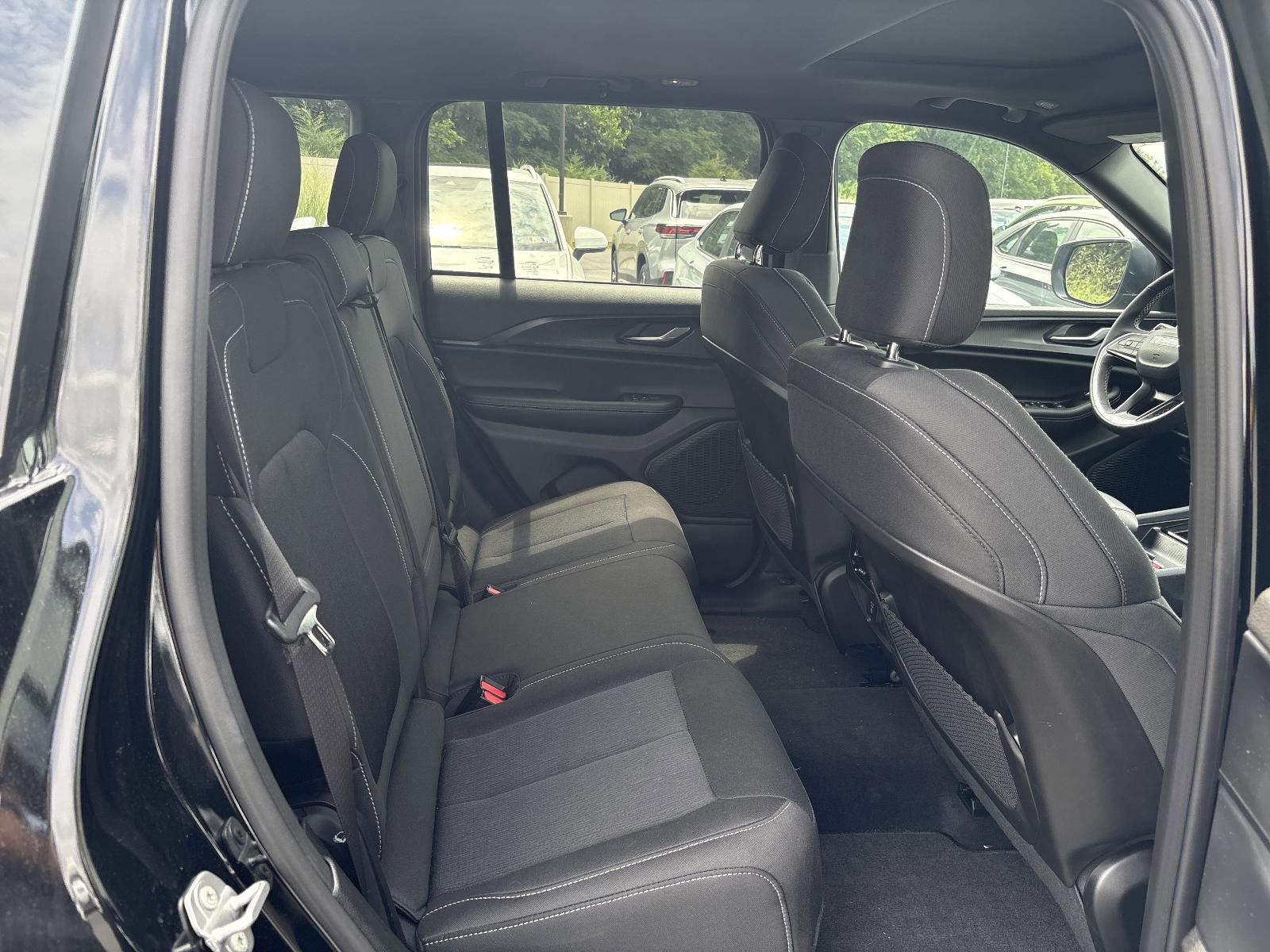 2025 Jeep Grand Cherokee Vehicle Photo in Mechanicsburg, PA 17050-1707