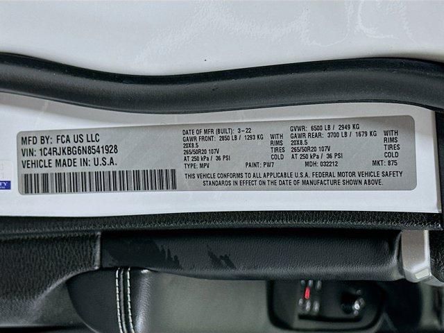 2022 Jeep Grand Cherokee L Vehicle Photo in Doylsetown, PA 18901
