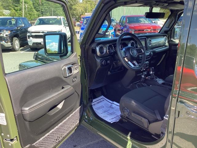 2023 Jeep Wrangler Vehicle Photo in Gardner, MA 01440