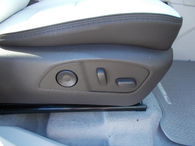 2026 GMC Acadia Vehicle Photo in LOWELL, MA 01852-4336