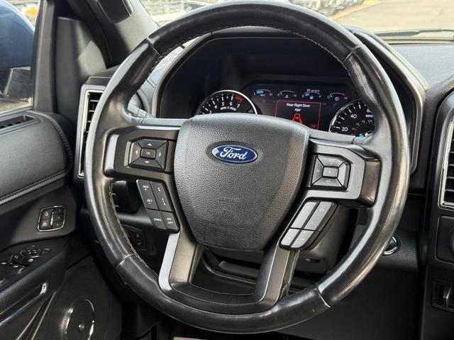 2019 Ford Expedition Vehicle Photo in COLUMBIA, MO 65203-3903