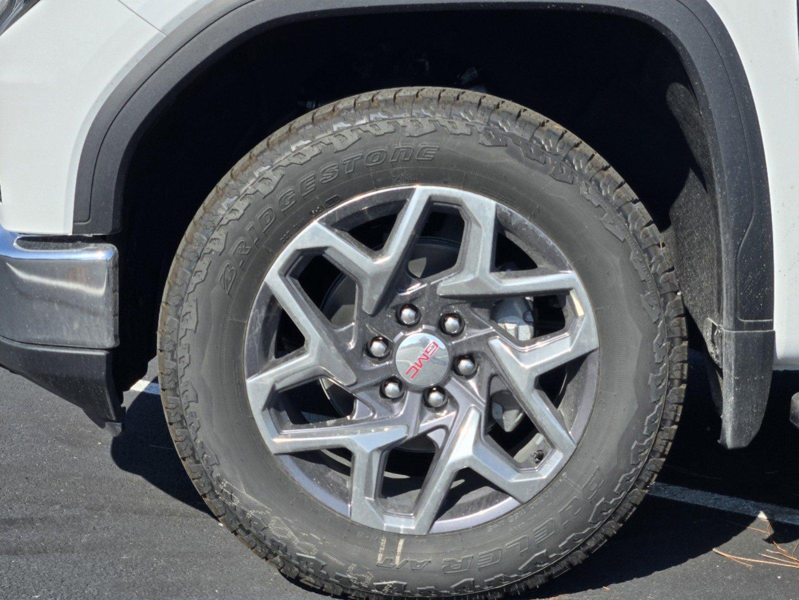 2025 GMC Sierra 1500 Vehicle Photo in DALLAS, TX 75209-3016