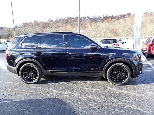 2022 Kia Telluride Vehicle Photo in ZELIENOPLE, PA 16063-2910