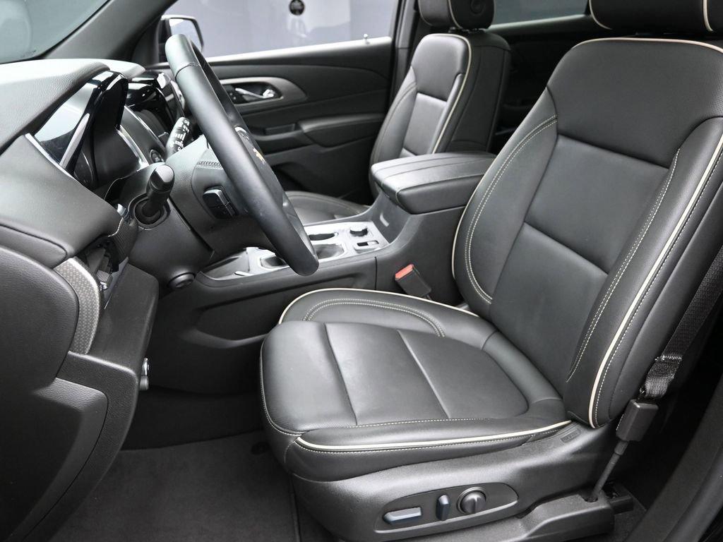 2023 Chevrolet Traverse Vehicle Photo in Cedar Rapids, IA 52402