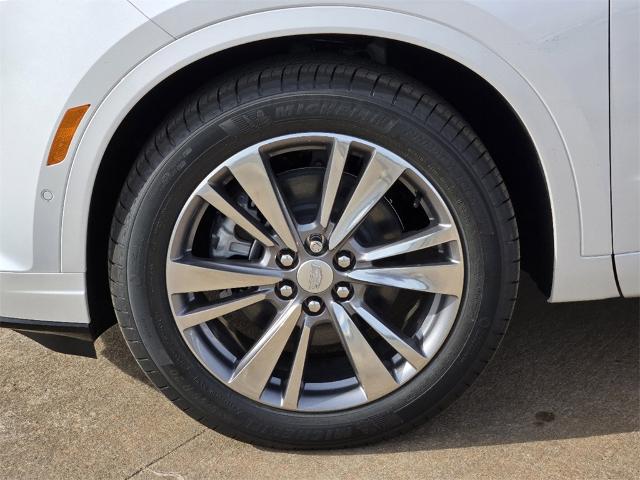 2025 Cadillac XT6 Vehicle Photo in Oklahoma City, OK 73114