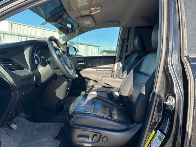 2018 Toyota Sienna Vehicle Photo in EASTLAND, TX 76448-3020