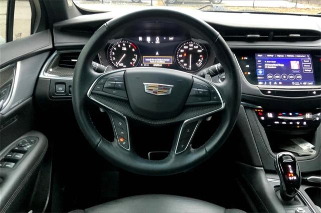 2022 Cadillac XT5 Vehicle Photo in KANSAS CITY, MO 64114-4545