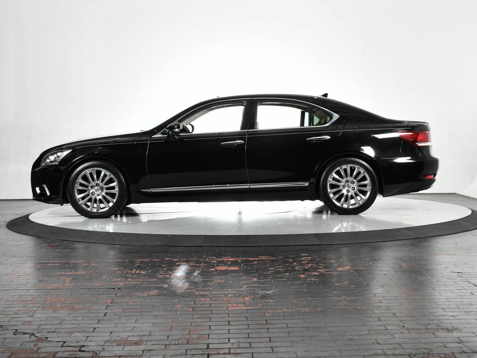 2013 Lexus LS 460 Vehicle Photo in DALLAS, TX 75235