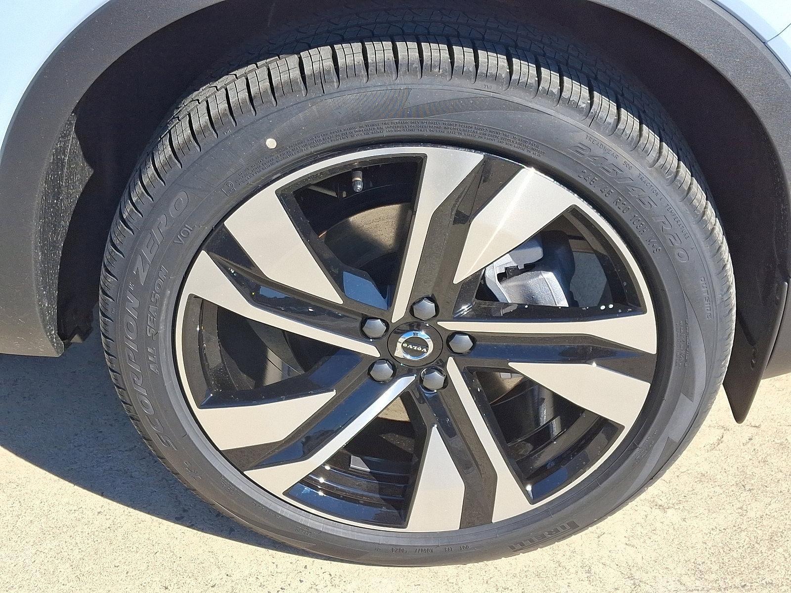 2025 Volvo XC40 Vehicle Photo in Trevose, PA 19053