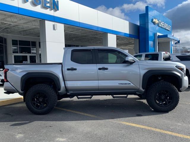 2024 Toyota Tacoma 4WD Vehicle Photo in POST FALLS, ID 83854-5365