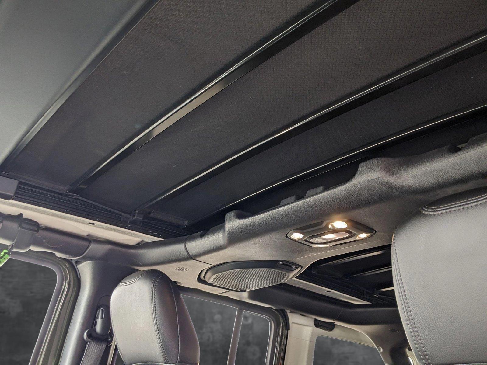 2021 Jeep Wrangler Vehicle Photo in Cockeysville, MD 21030