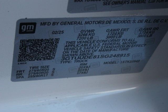 2025 GMC Sierra 1500 Vehicle Photo in AURORA, CO 80012-4011