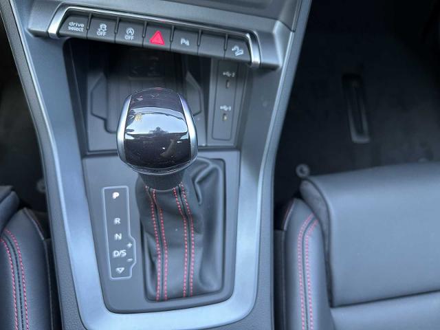 2025 Audi Q3 Vehicle Photo in HOUSTON, TX 77090