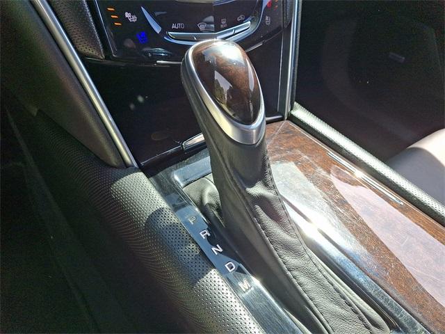 2016 Cadillac XTS Vehicle Photo in SEAFORD, DE 19973-8463