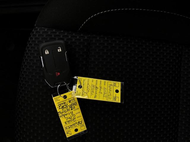 2023 GMC Acadia Vehicle Photo in GREEN BAY, WI 54303-3330