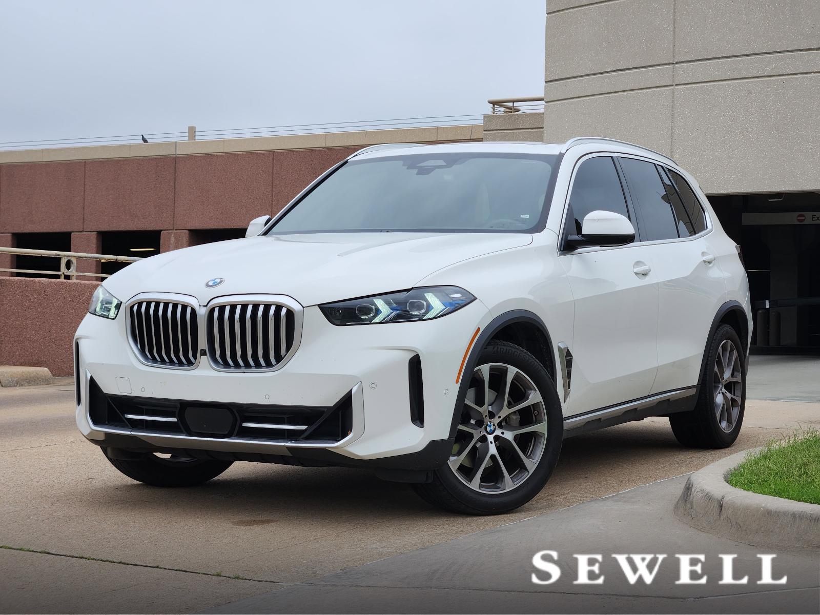 2024 BMW X5 xDrive40i Vehicle Photo in PLANO, TX 75024