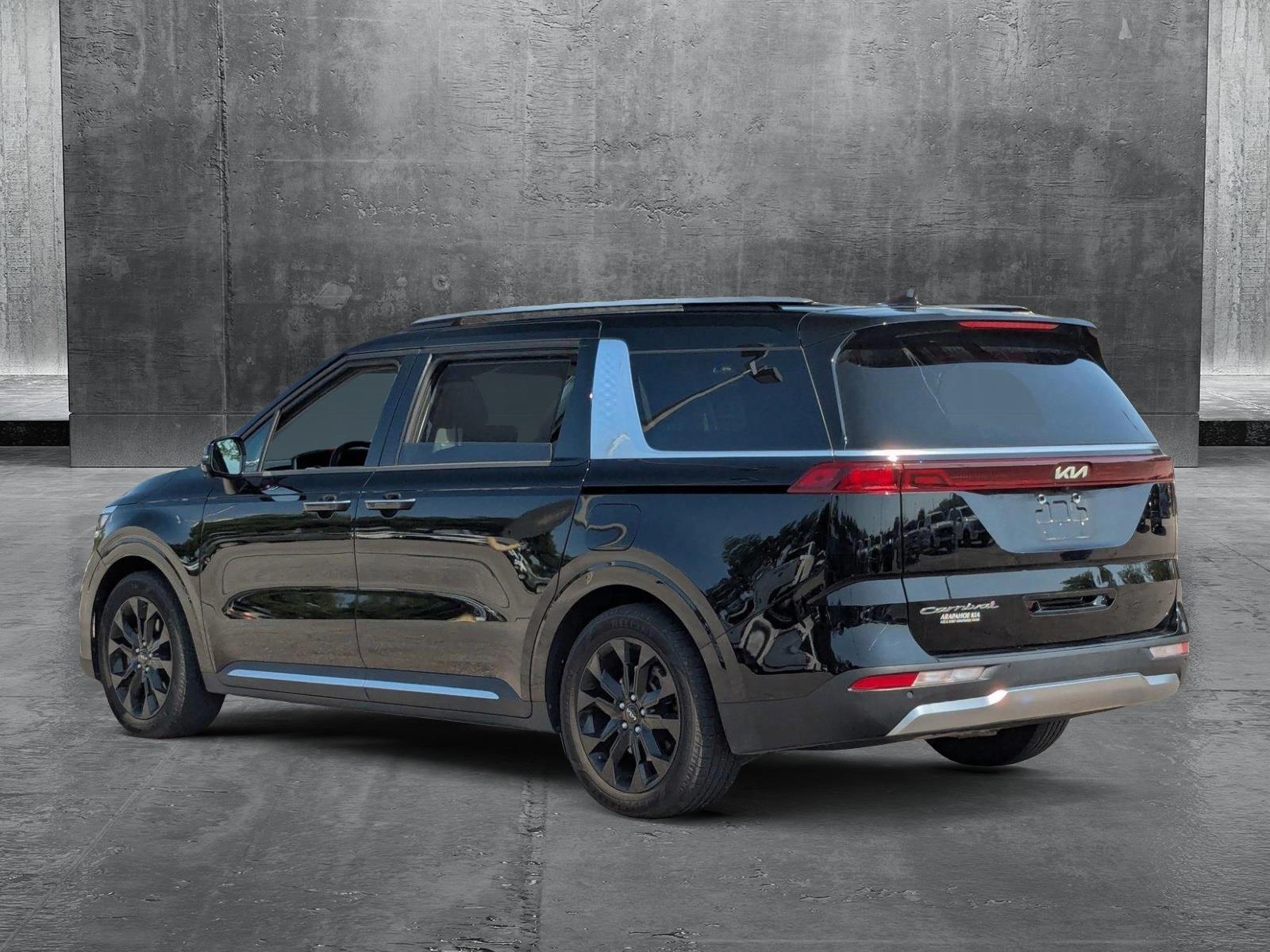 2022 Kia Carnival Vehicle Photo in St. Petersburg, FL 33713