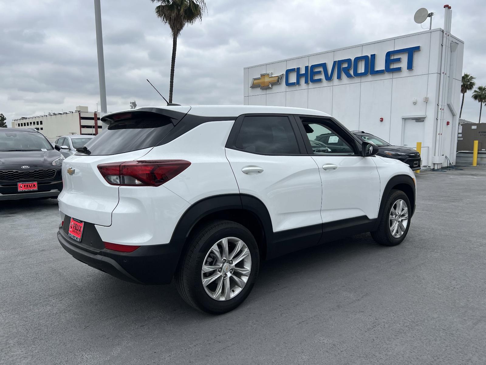 2023 Chevrolet Trailblazer Vehicle Photo in LOS ANGELES, CA 90007-3794