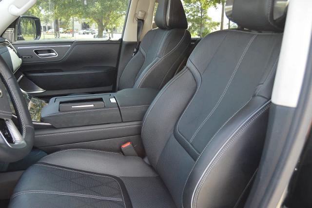 2025 INFINITI QX80 Vehicle Photo in Houston, TX 77090