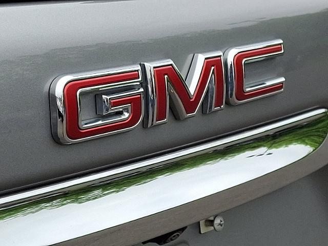 2023 GMC Terrain Vehicle Photo in TREVOSE, PA 19053-4984
