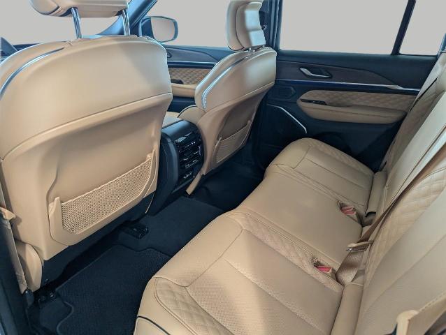 2025 Jeep Grand Cherokee Vehicle Photo in Oshkosh, WI 54901