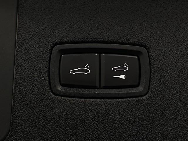 2021 Porsche Cayenne Vehicle Photo in Appleton, WI 54913