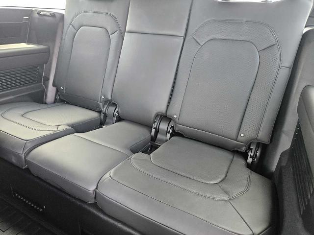 2024 Defender Vehicle Photo in AUSTIN, TX 78717