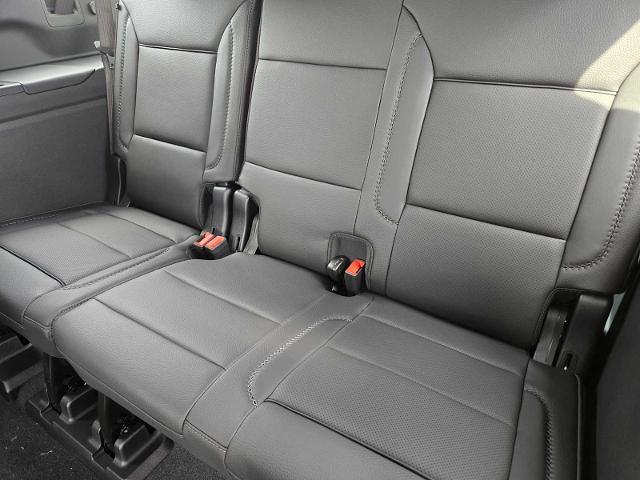 2025 GMC Yukon XL Vehicle Photo in DALLAS, TX 75209-3016