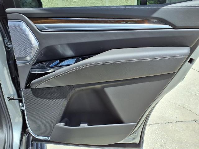 2025 Cadillac Escalade Vehicle Photo in Tampa, FL 33612