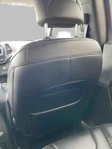 2019 Jeep Cherokee Vehicle Photo in APPLETON, WI 54914-8833