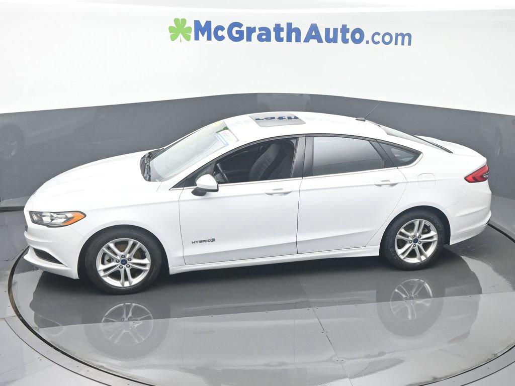 2018 Ford Fusion Hybrid Vehicle Photo in Cedar Rapids, IA 52402