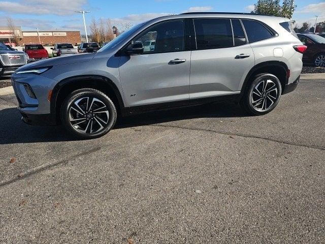 2025 Buick Enclave Vehicle Photo in Fishers, IN 46038
