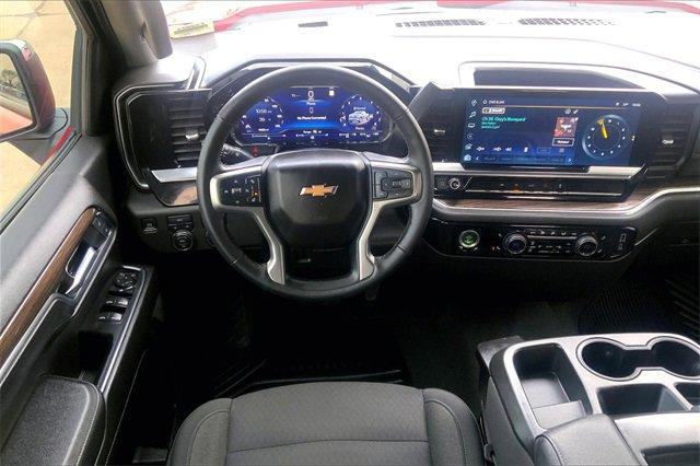 2022 Chevrolet Silverado 1500 Vehicle Photo in TOPEKA, KS 66609-0000