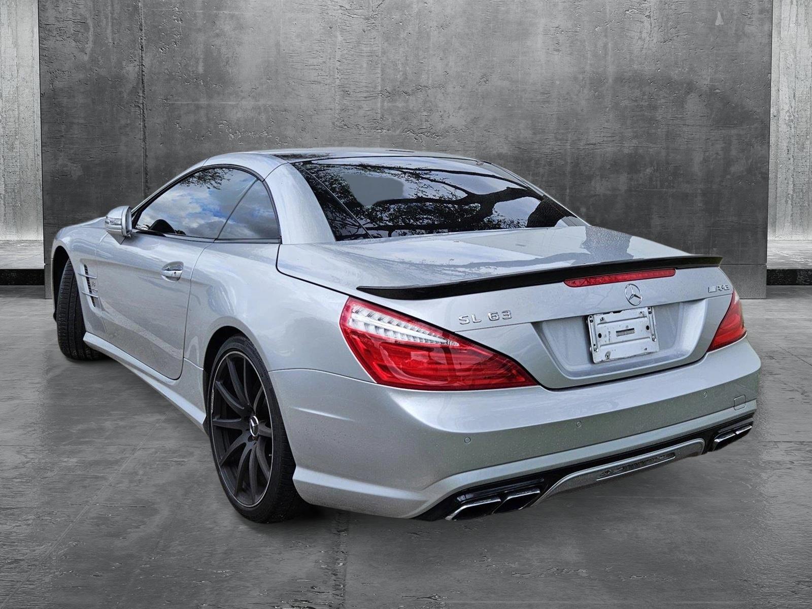 2013 Mercedes-Benz SL-Class Vehicle Photo in Coconut Creek, FL 33073