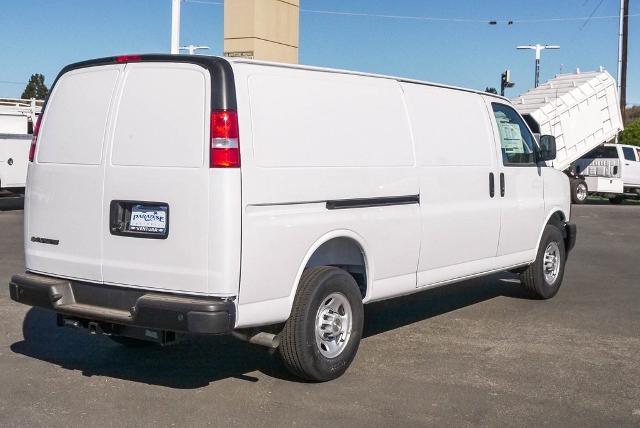 2025 Chevrolet Express Cargo Van Vehicle Photo in VENTURA, CA 93003-8585