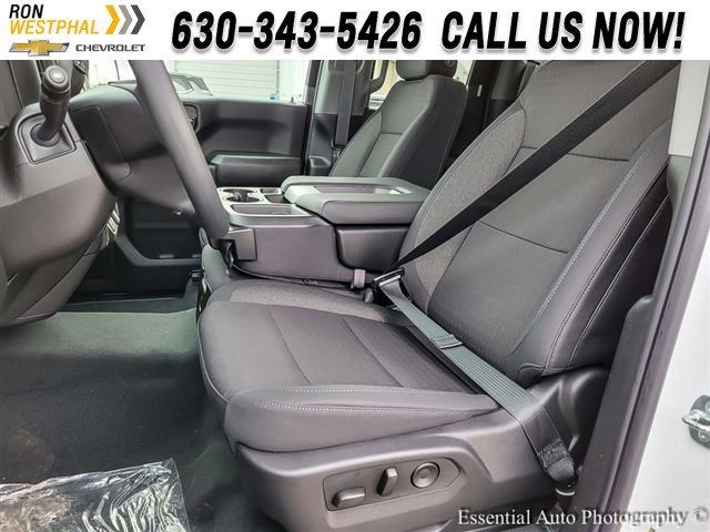 2025 Chevrolet Silverado 1500 Vehicle Photo in AURORA, IL 60503-9326