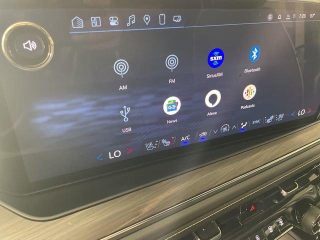 2025 Chevrolet Tahoe Vehicle Photo in PHOENIX, AZ 85014-3381