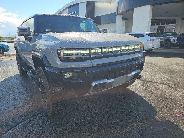 2025 GMC HUMMER EV SUV Vehicle Photo in Fishers, IN 46038