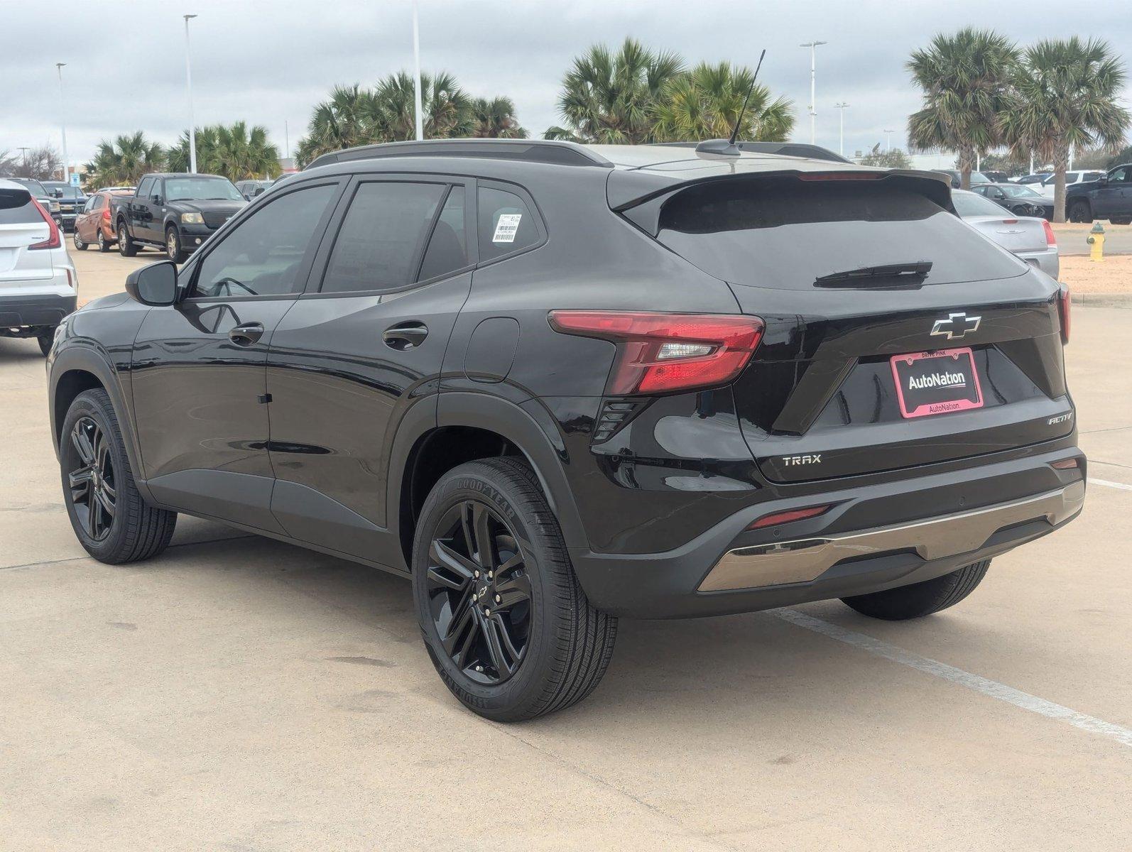 2025 Chevrolet Trax Vehicle Photo in CORPUS CHRISTI, TX 78412-4902