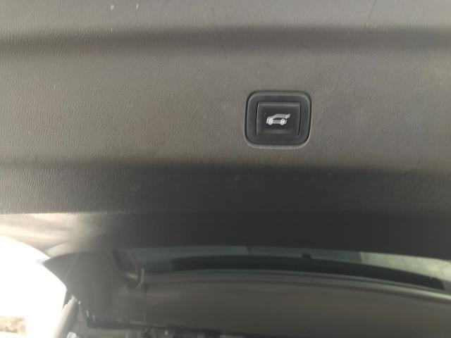 2023 GMC Yukon XL Vehicle Photo in GREEN BAY, WI 54303-3330