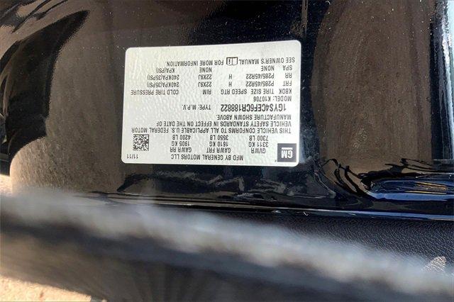 2012 Cadillac Escalade Vehicle Photo in TOPEKA, KS 66609-0000