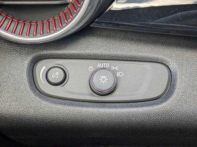 2025 Chevrolet Trax Vehicle Photo in BRUNSWICK, GA 31525-1881