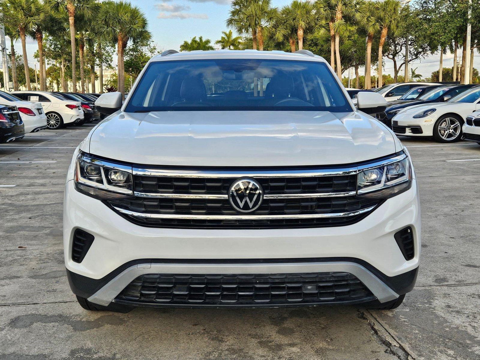2022 Volkswagen Atlas Cross Sport Vehicle Photo in Pembroke Pines , FL 33027