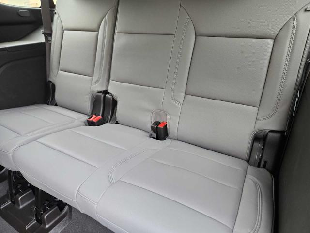 2025 GMC Yukon Vehicle Photo in DALLAS, TX 75209-3016